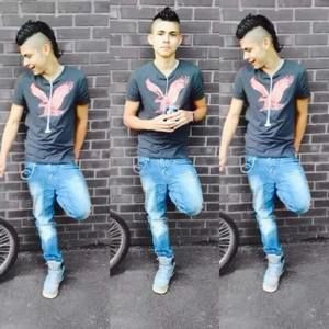 Meet your Posher, Camilo